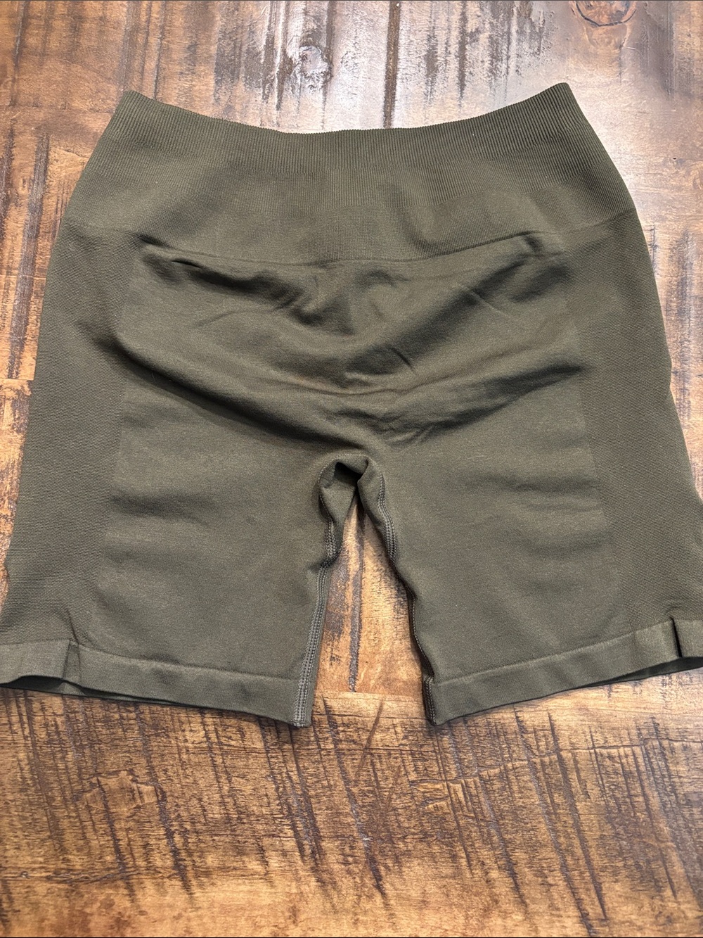 Aurola workout shorts